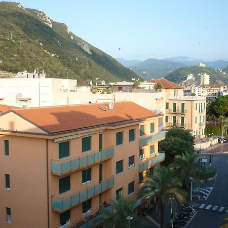 Finalmarina Lägenhet Finale Ligure Exteriör bild